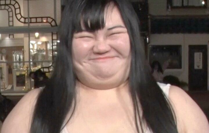 【写真・画像】人気女性芸人、ベージュの肌着のような姿で登場「」「」など驚きの声 1枚目