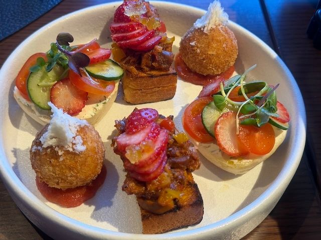 ストロベリーアフタヌーンティー