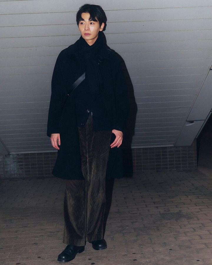 【スナップ】気鋭の韓国ブランドをふんだんに取り入れた大人のシックコーデ