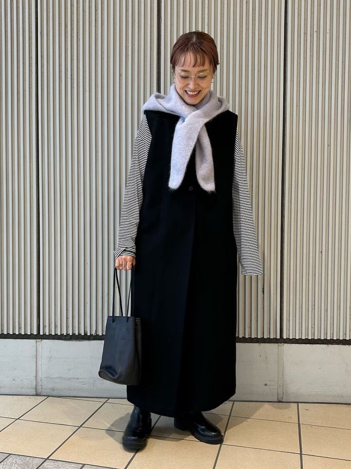 ニット素材のフードをいつものコーデに