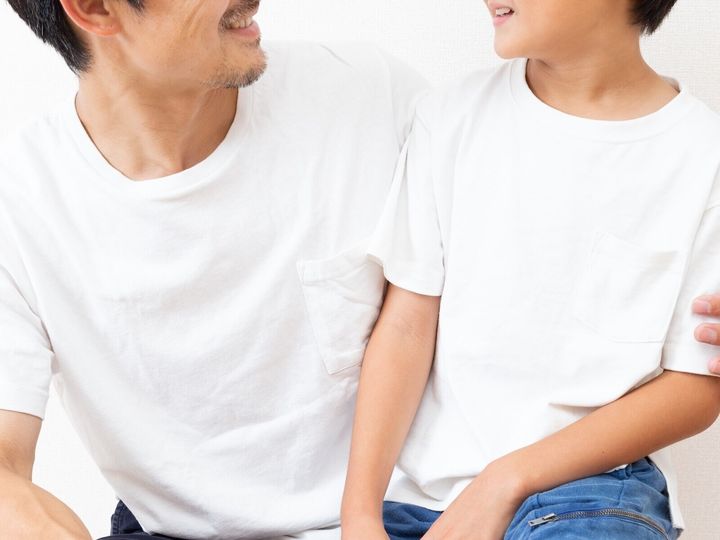 夫の妻に対する言動を息子がまねすることはよくあるだろう。だが、それが依存気質の夫だったり、モラハラ夫だったりした場合はどうなるのだろうか。「このままでいいはずがない」と悩む妻たちの複雑な心情とは。※サムネイル画像：PIXTA