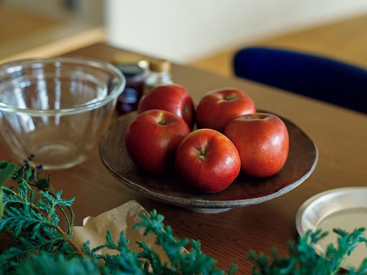 桐島かれんさんの素敵な暮らし 焼きたてのアップルパイであたたかな冬時間を