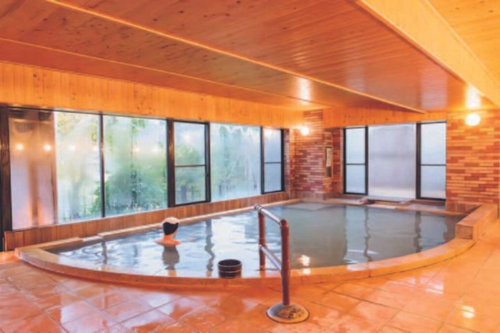 温泉と猪苗代湖で締めくくる旅｜寒冷地ツーリング