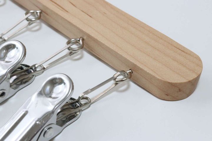 クリップ木製ハンガー（10個付） 取り外し可能