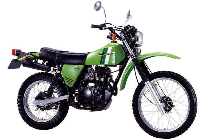 80年代空冷4ストロークトレールマシンでヴィルヴワルテ【懐かしいオフロードバイクカタログ｜80年代空冷4ストトレールマシン】