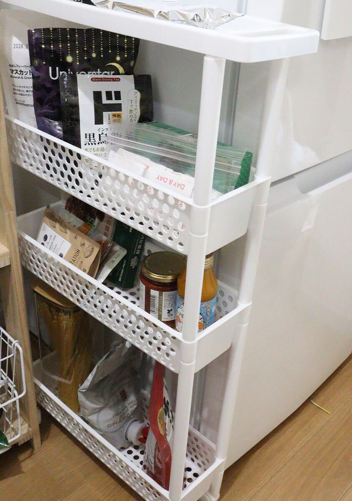 ダイソー 組み立て式ラック 4段 使用例 食品