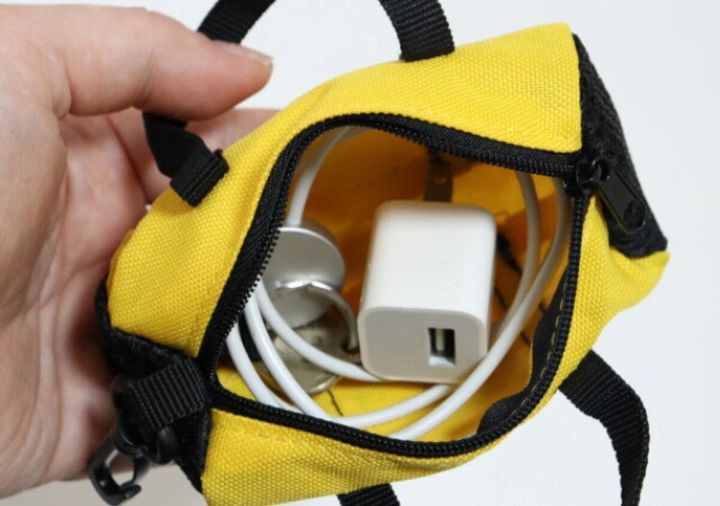 ダイソー 小物ケース ボストンバッグ 中身