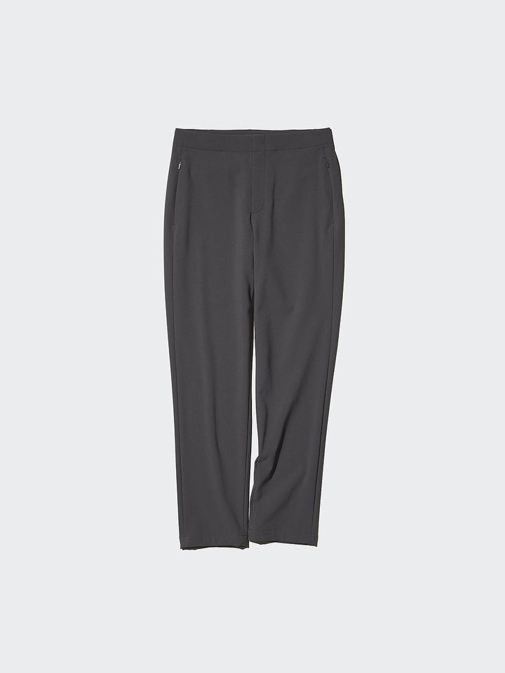 ユニクロのウォームストレッチパンツ