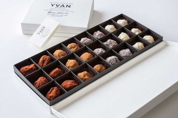「イヴァン トリュフ」（24個入 15,984円）
