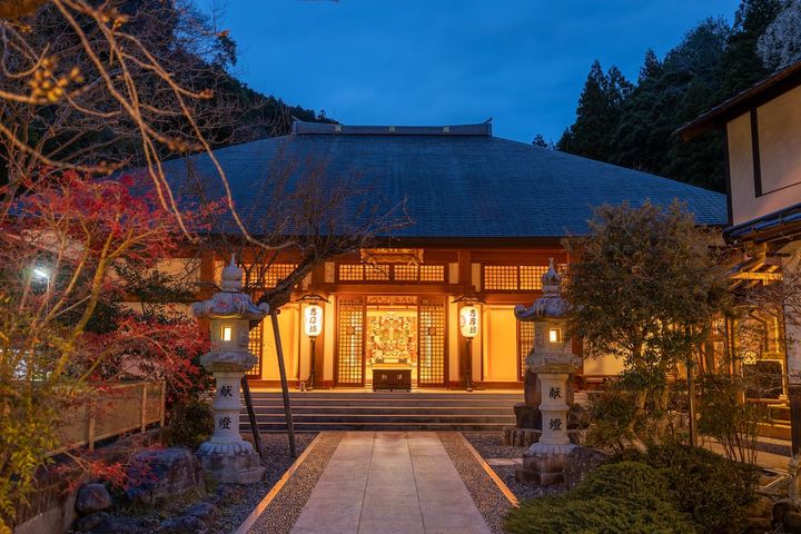 日蓮宗の総本山である身延山の中でも最も長い歴史を持つ宿坊。