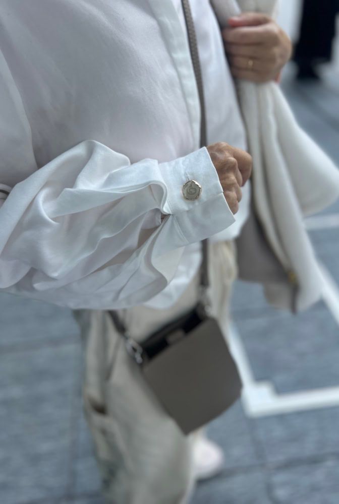 たっぷりとギャザーをきかせた裾がお気に入りのポイント