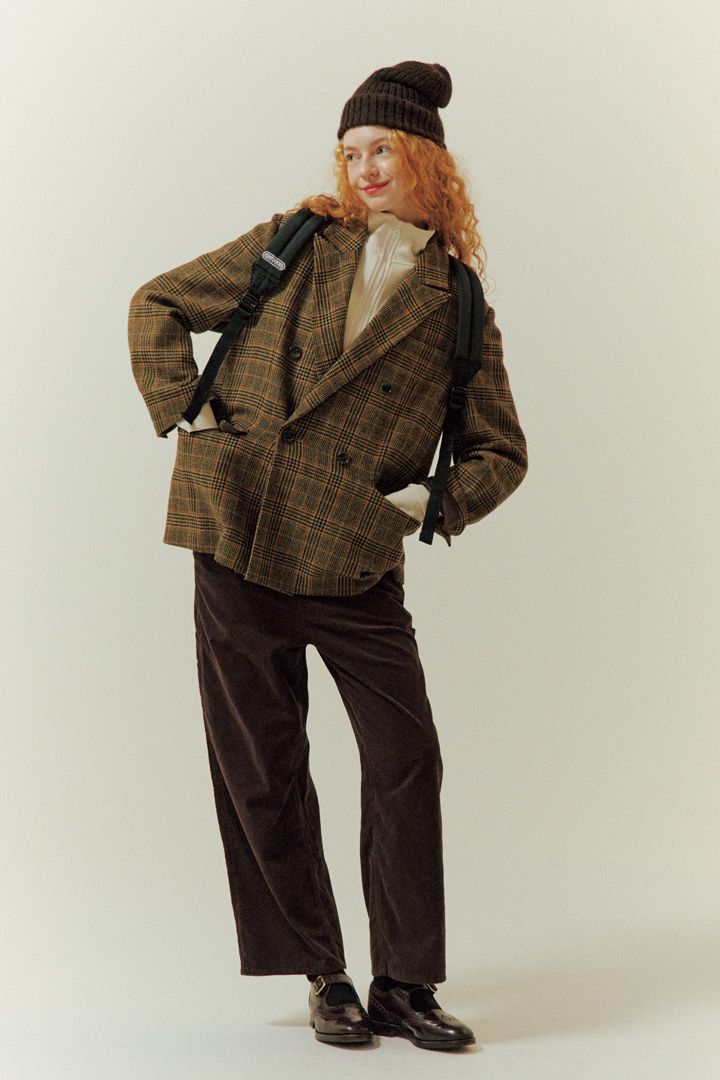 まるで猫さんみたい！白や茶色ベースの冬コーデ6選