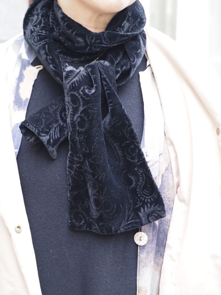 ベロアのマフラー