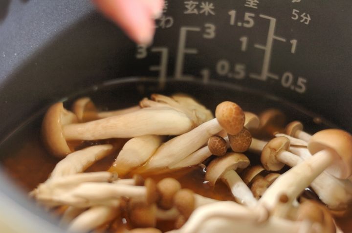 ふっくらおいしいカキご飯の作り方2