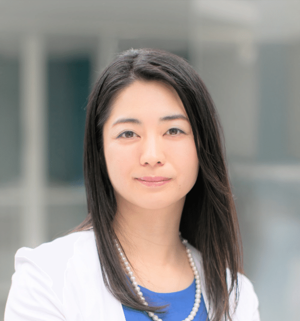 岡本鏡子さんプロフィール