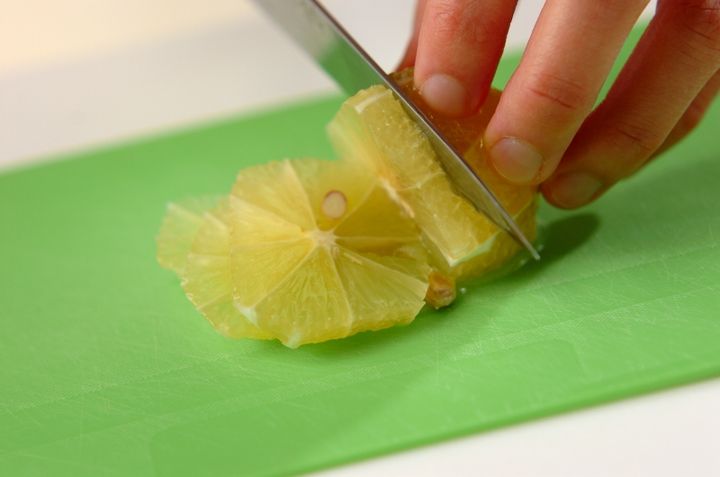 ハチミツレモンの下準備1