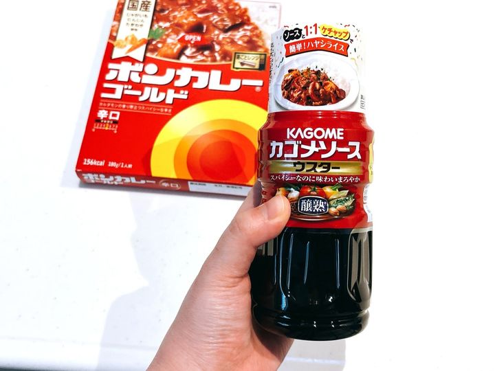 加えるのは「ウスターソース」