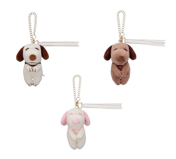 「Cacao ちょっこりさんバッグチャーム スヌーピー」(各1980円)