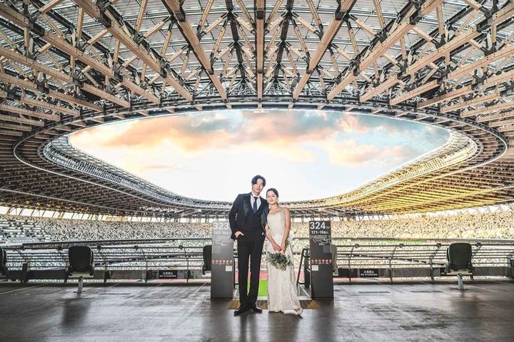 画像1: MUFGスタジアム(国立競技場)、初の「ウェディングフォト」が受付開始！“聖地”の陸上トラックや選手ロッカールームで撮影…2月に2日間限定で実施