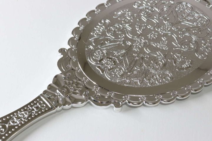 ゴージャス鏡 デザイン