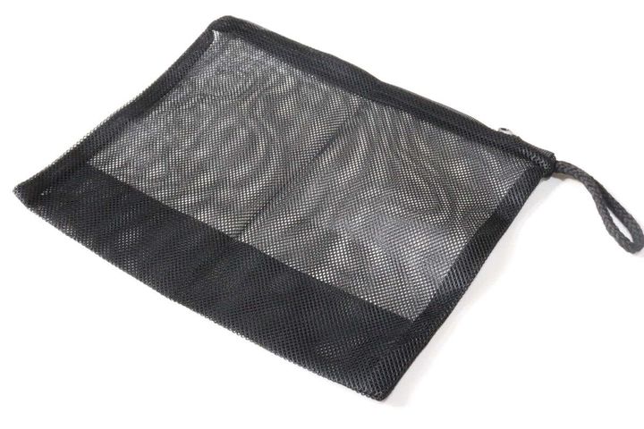 そのまま洗えるトラベルポーチ