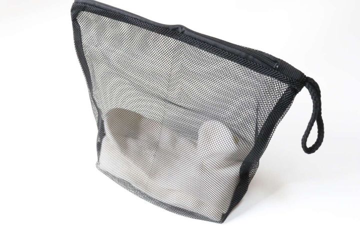 そのまま洗えるトラベルポーチ サイズ感