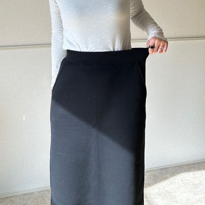 GUヘビーウェイトスウェットナロースカートのウエストゴム部分