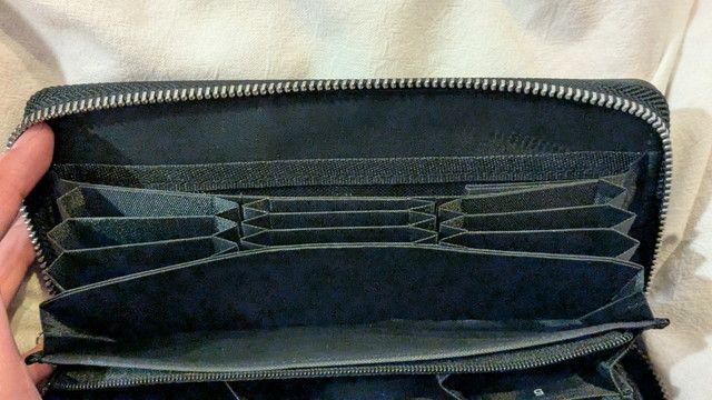 JAM HOME MADE 超仕分け財布 カードポケット側（ジャバラ状のカード段）