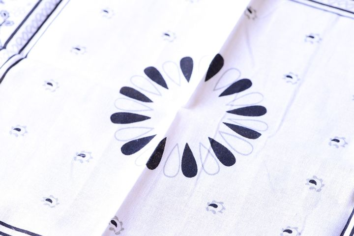 100均のバンダナはおしゃれで使える！【セリア・ダイソー・キャンドゥ】