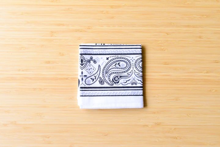 100均のバンダナはおしゃれで使える！【セリア・ダイソー・キャンドゥ】