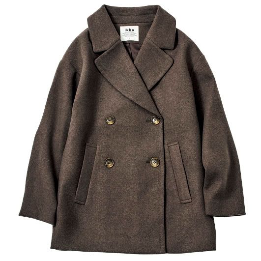 ストレッチが効いたウールライクなメルトンコート。軽量化されたデザインでデイリーに活躍。¥10,989（イッカ）