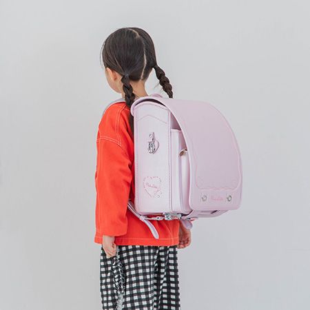 ランドセルメーカーEISHINがティーンズブランド「PINK-latte」とコラボレーション