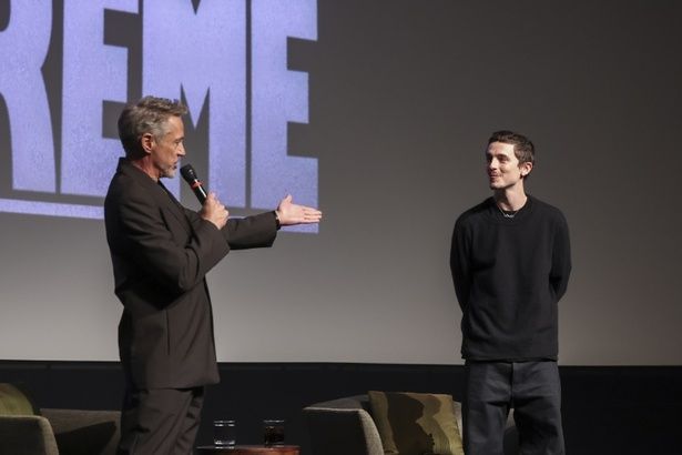 ティモシー・シャラメに惜しみない賛辞を贈るロバート・ダウニー・Jr. Photo credit: Todd Williamson/January Images