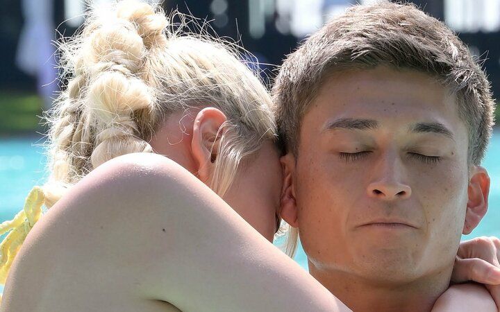 【写真・画像】2024年に引退した32歳レジェンド女優「恥ずかしい」男性との密着レースで見せたピュアな素顔 2枚目