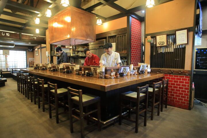 きしめんに味噌カツ、ひつまぶしも。地元で愛され続ける「比呂野」で名古屋グルメ三昧