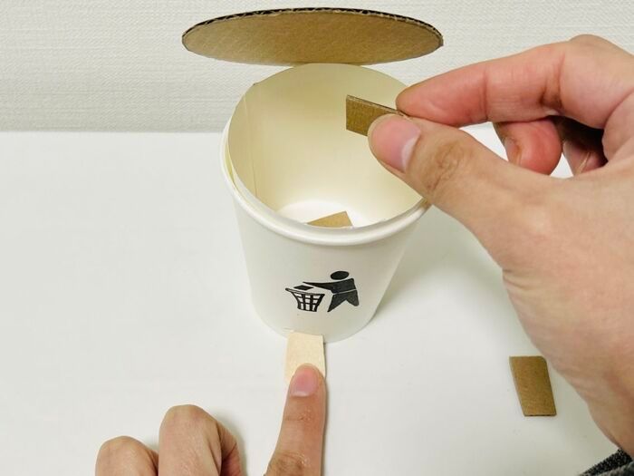紙コップで『ペダル付きゴミ箱』を忠実に再現したら…これは楽しい～～！！