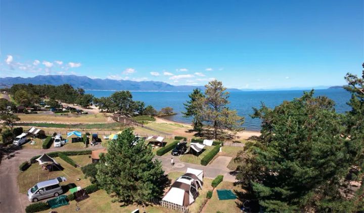 知らないと損！冬キャンプで一番つらい「足先の冷え」、靴下でここまで変わる