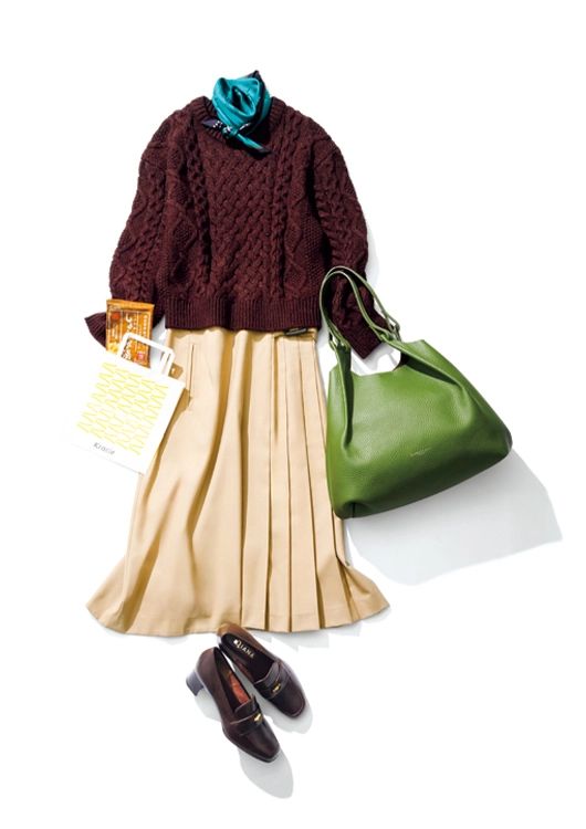 【毎日コーデ】大寒中の会議はスカーフで首まわりもあったかく