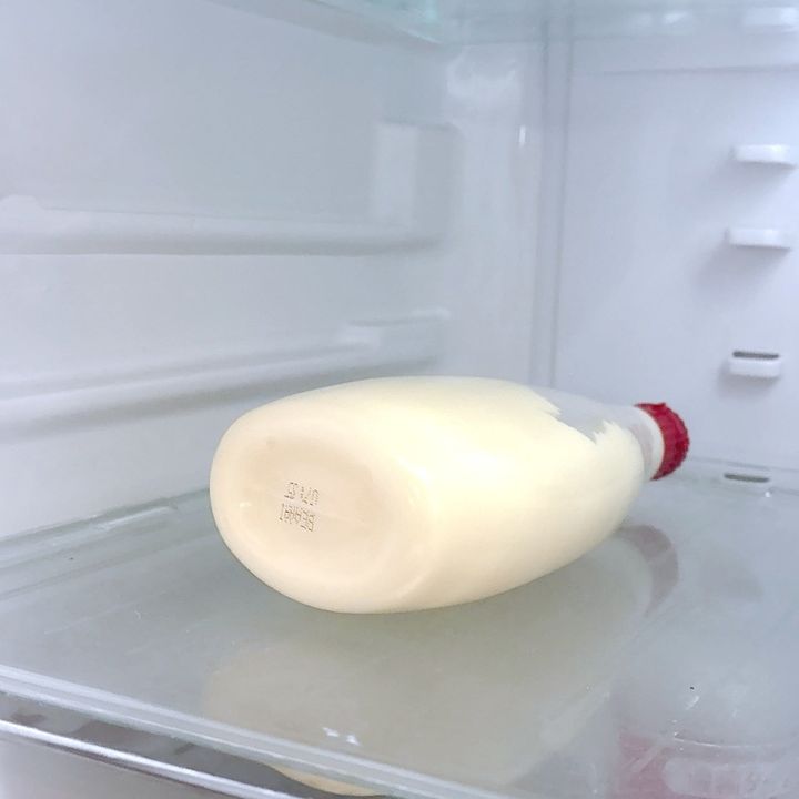 NG②冷蔵室の一番奥に置く