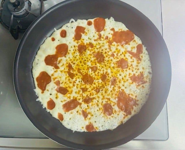 食パンで作るホールピザ作り方