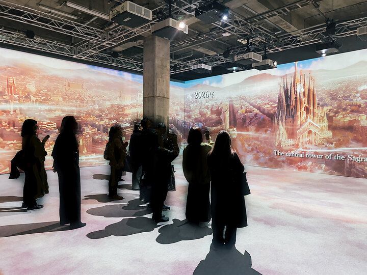 学んで、触れて、体感する。100年の時を超えて出会う「NAKED meets ガウディ展」をレポート