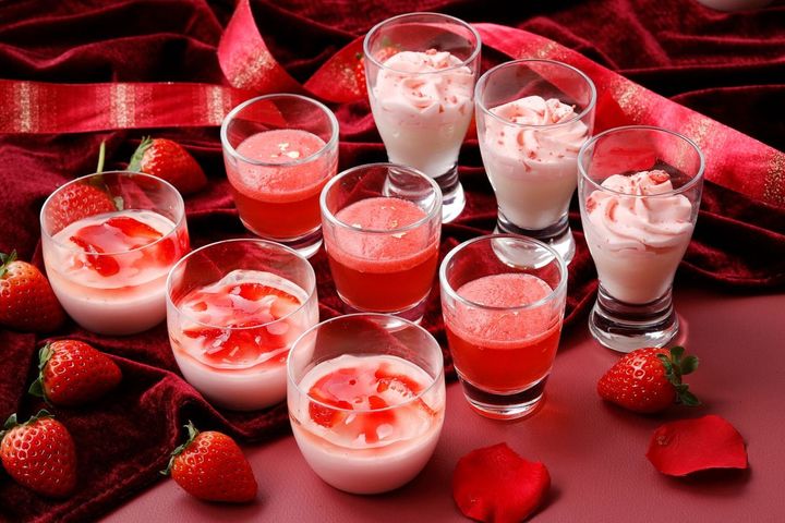 いちご尽くしのベリーヌは、 4月1日～一部メニューが変更に