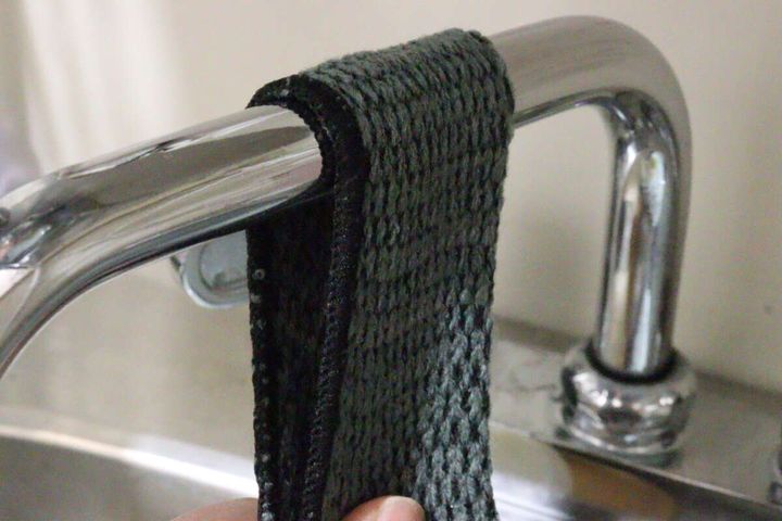 ダイソーのアクリルニットクリーナー（蛇口洗い）で水回り掃除