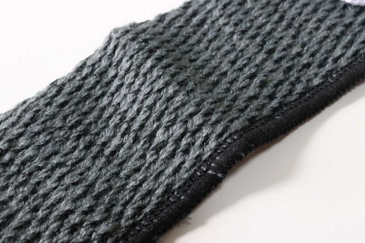 ダイソーのアクリルニットクリーナー（蛇口洗い）のアップ