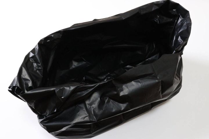 ダイソーの備蓄用ポータブル簡易和式トイレの使い方1