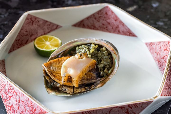 山口県産鮑の鉄板焼