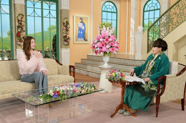 【写真・画像】“徹子の部屋＝ルールル界隈”!? ゆうちゃみの独特表現に黒柳徹子もギャルピースで「イェーイ」 1枚目