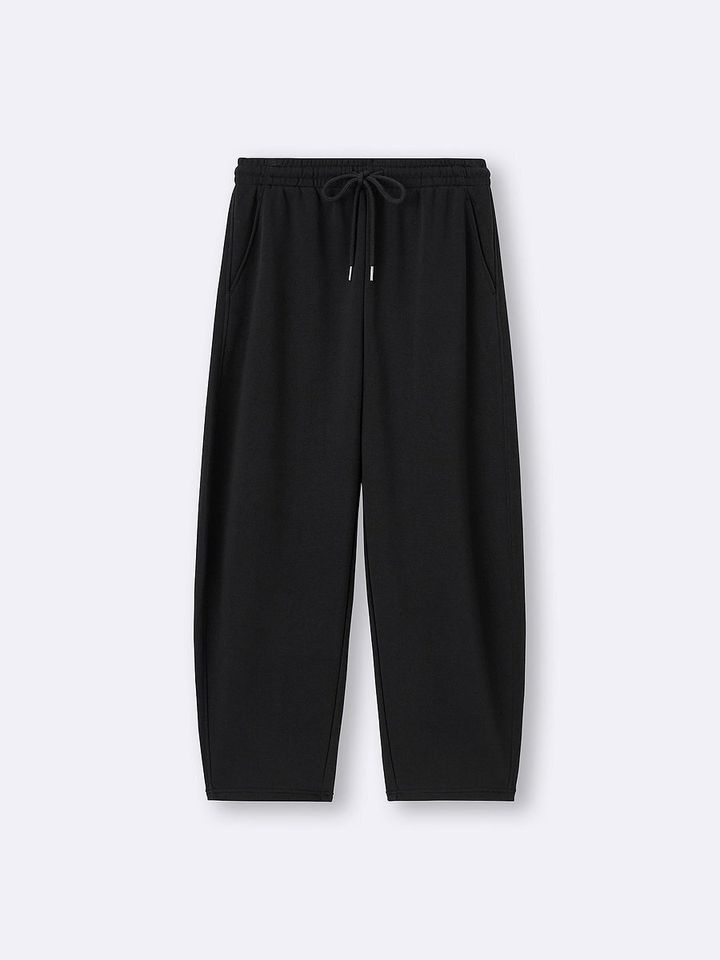 GUのスウェットバレルアンクルパンツ