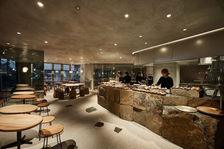 アマムダコタン カフェアンドベイク店内