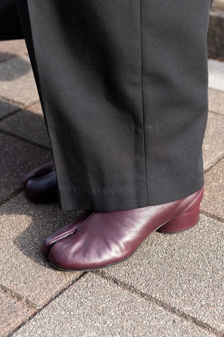 「メゾンマルジェラ」のタビブーツ